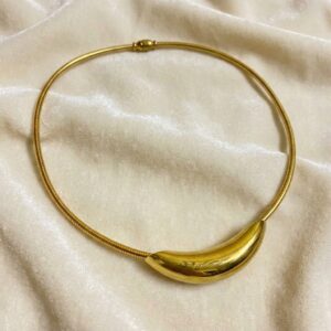 gold minimalist crescent bar choker necklace