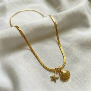 Home ocean charm shell necklace